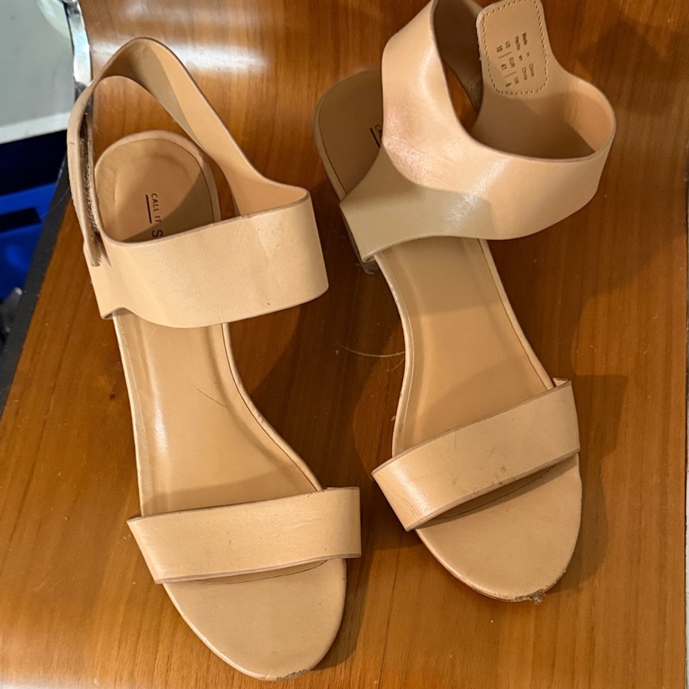 Women's Cream Sandals by Soring